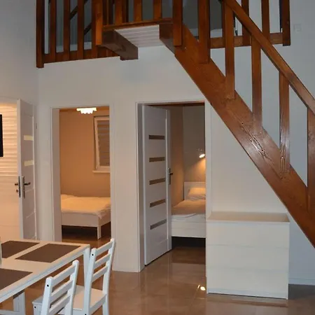 Holiday home Repos *