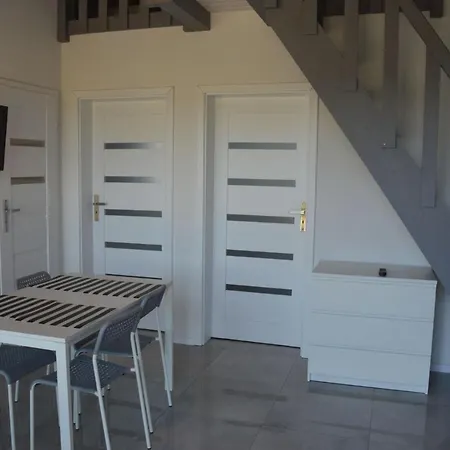 Holiday home Repos *